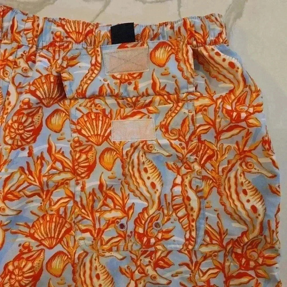 Vineyard Vines Mens Seahorse Sea Shell Swim Trunks Blue Orange Size XL - Picture 3 of 11